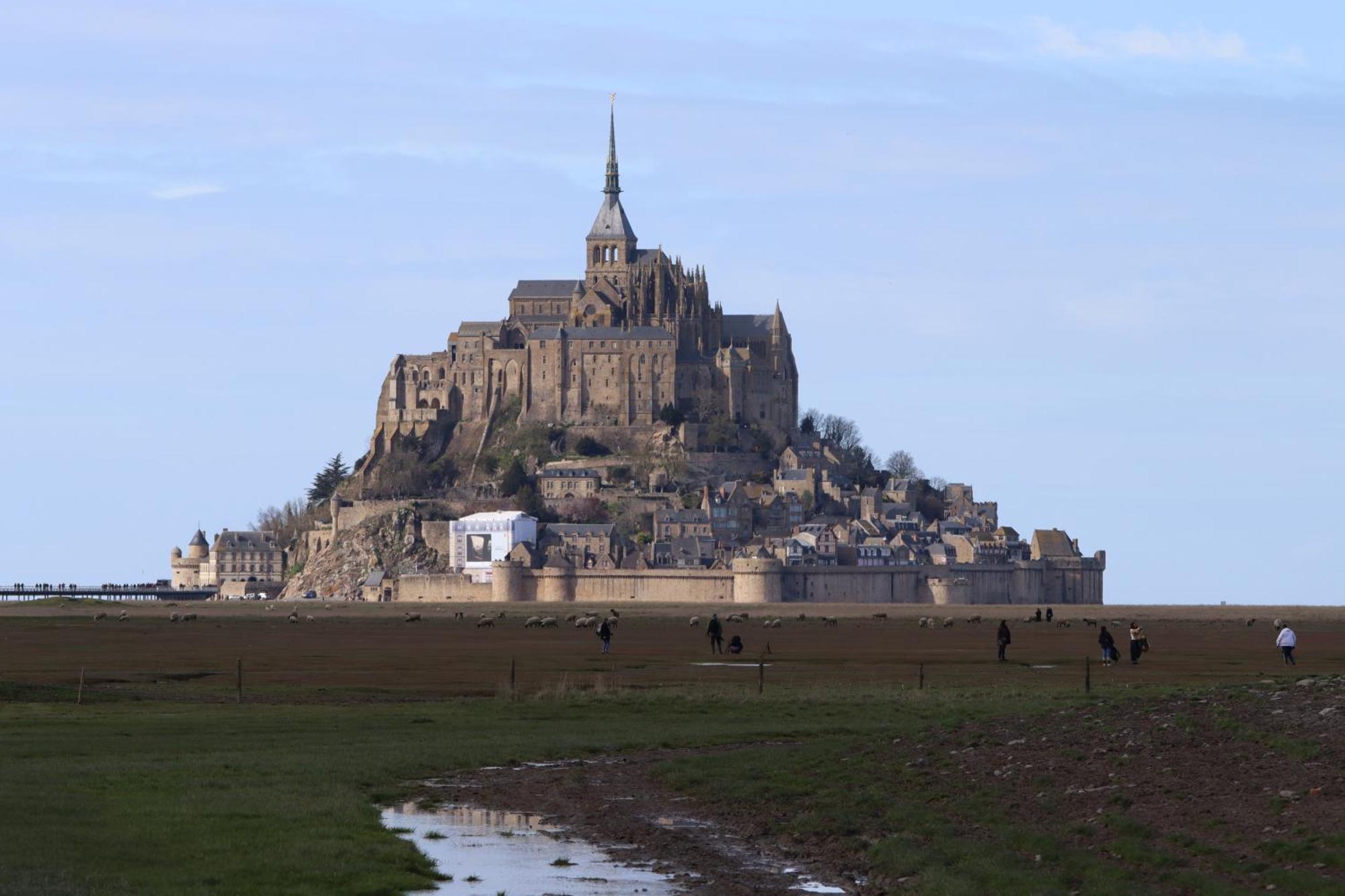 Gite La Mouette De 4 Personnes Pontorson Bagian luar foto